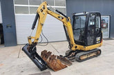 Caterpillar 302.2D, (2013), 2 468 heures, 2.1T + 3 Godets – occasion