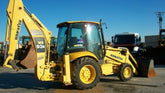 Komatsu WB93R-5E0 (2006) – Tractopelle 8 t, moteur 74 kW