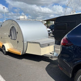 Mini-caravane Hundred Miles My Drop 2021 – 2 couchages – Teardrop française – État comme neuf occasion