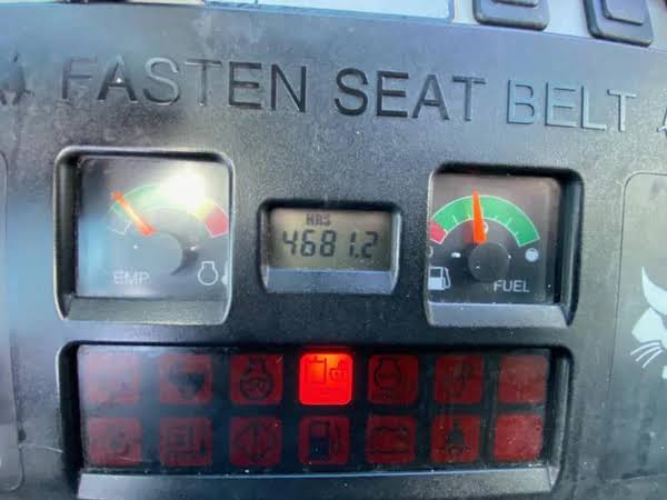 Bobcat E55, (2012), 2881 heures, 5.7T + 3 Godets – occasion