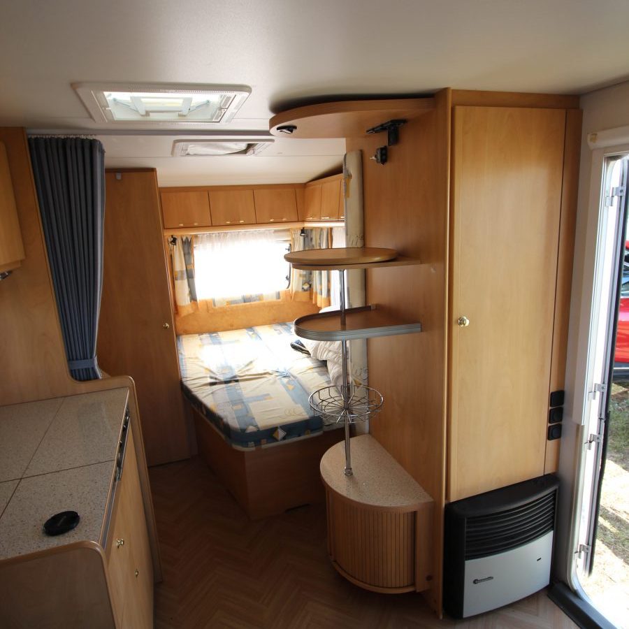 Caravane Bürstner Ventana 450 TS Avantgarde – 4 couchages – Bon état – occasion