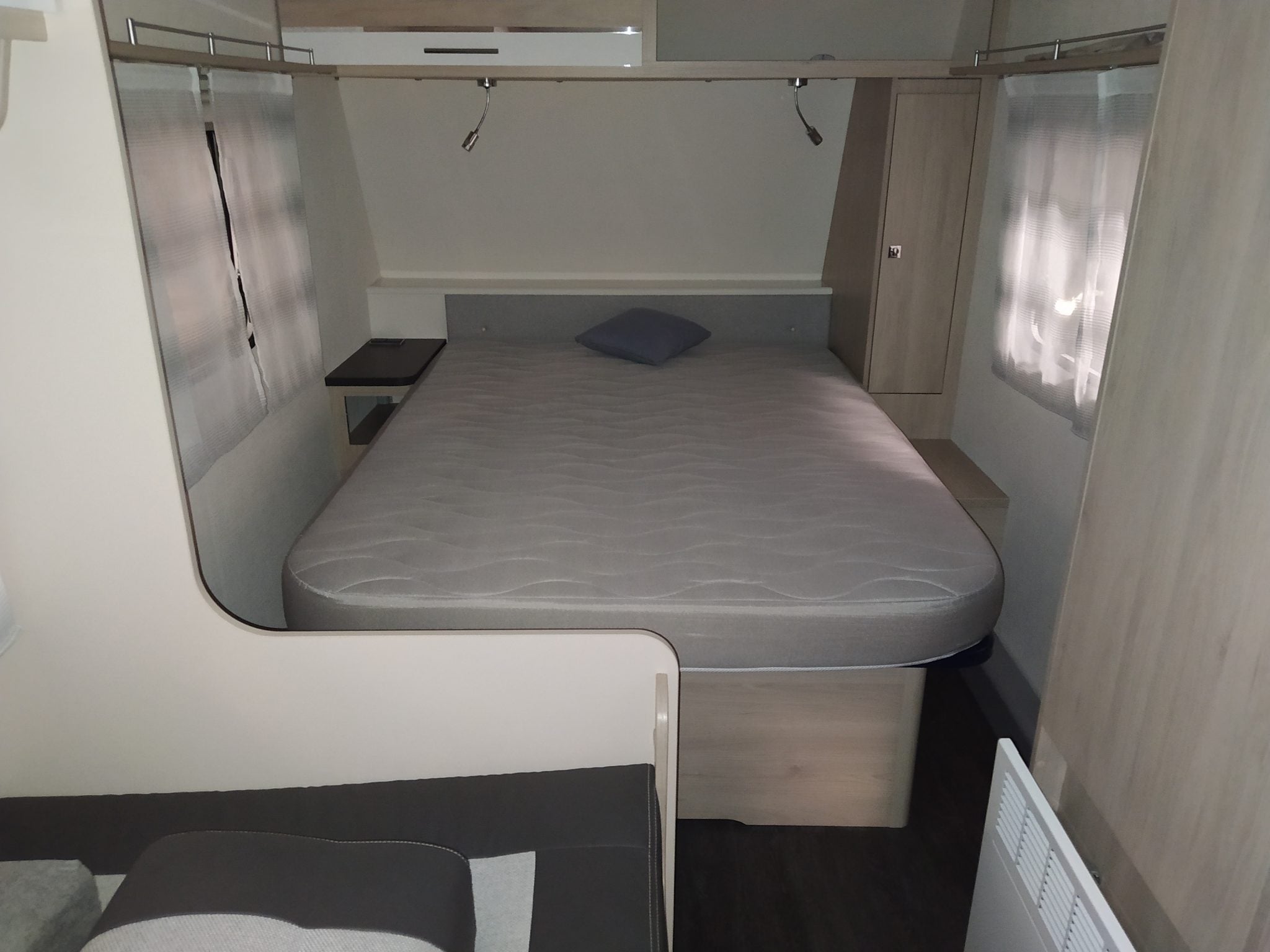 Caravane Caravelair 2019 – 4 couchages – Simple essieu – 6,70 m – Avec auvent et solette occasion