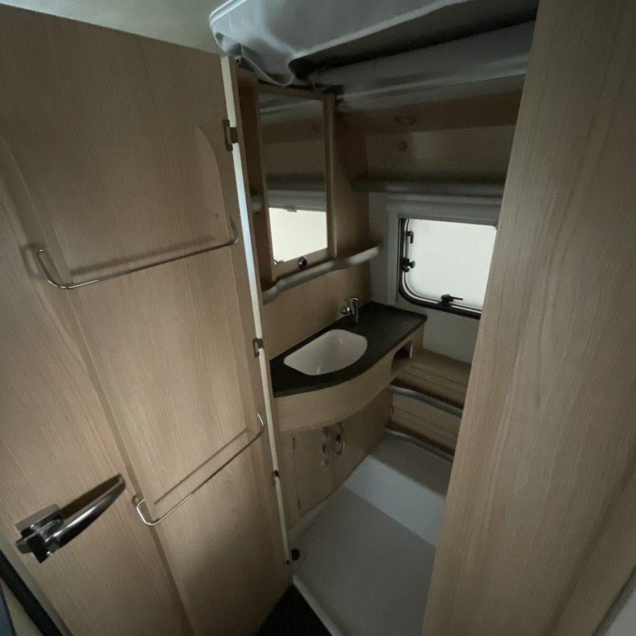 Caravane Eriba 2020 – 3 couchages – Surbaissée – occasion