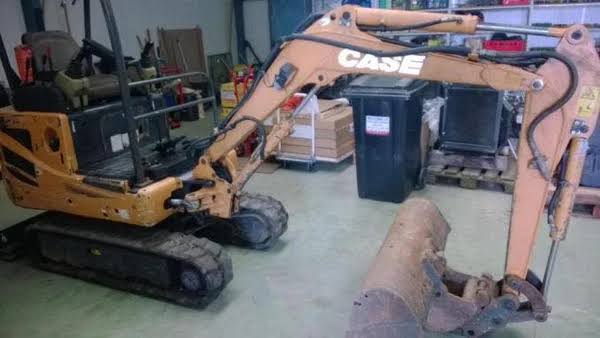 Case CX 15 B, (2008), 2837 heures, 1.48T + 3 Godets – occasion