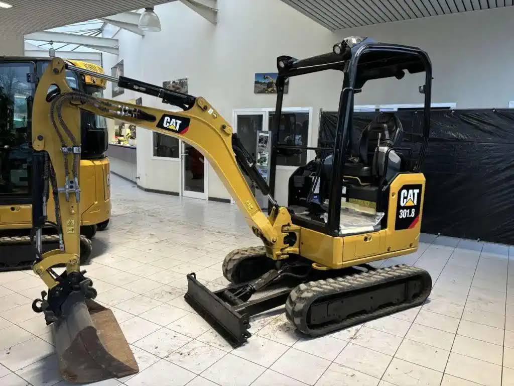 Caterpillar 301.8, (2020), 1039 heures, 2T – occasion