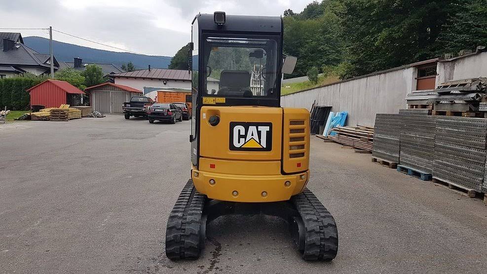 Caterpillar 302.7D CR, (2016), 2000 heures, 2.67T + 3 Godets – occasion