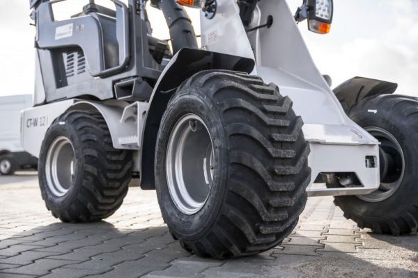 Chargeuse sur pneus CT-W12I – 1200 kg, direction articulée, godet & attache rapide neuve