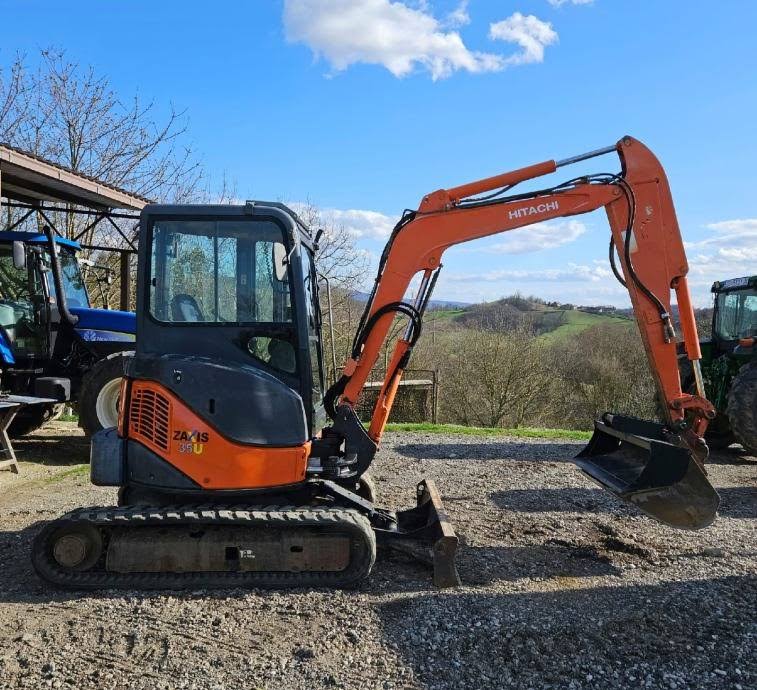 Hitachi ZX35U-2, (2007), 4370 heures, 3.5T – occasion
