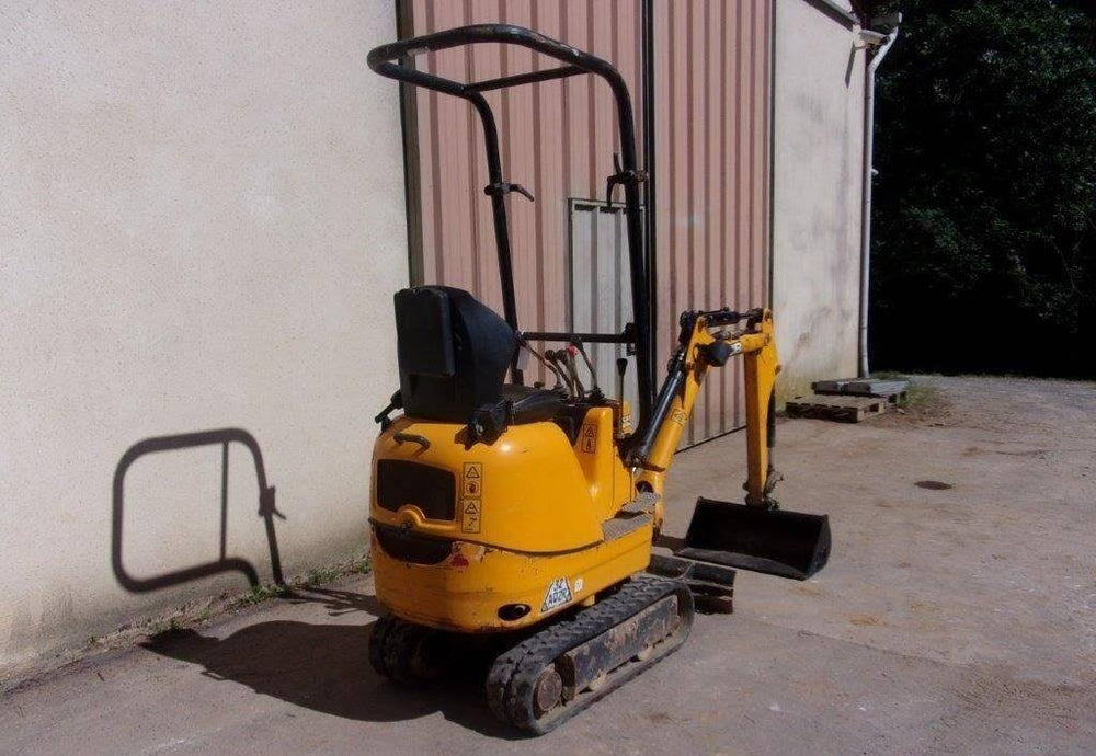 JCB 8008, (2017), 2104 heures, 900Kg – occasion