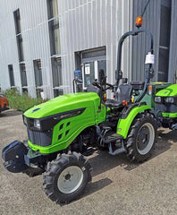 Micro Tracteur Preet Avenger 26 CV HST Neuf Transmission Hydrostatique Moteur Mitsubishi 3 Cylindres 4 Roues Motrices Direction Assistée
