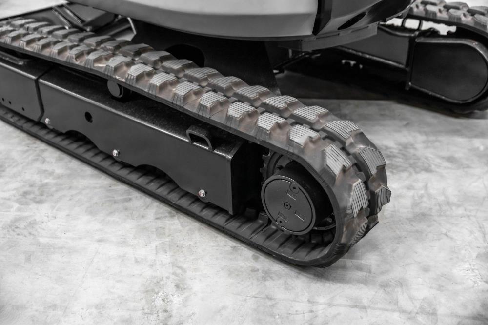 Mini-pelle Bobmaster Ultimate neuve – 2680 kg, diesel Yanmar, bras articulé neuve