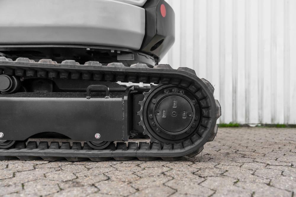 Mini-pelle Bobmaster Ultimate neuve – 2680 kg, diesel Yanmar, bras articulé neuve