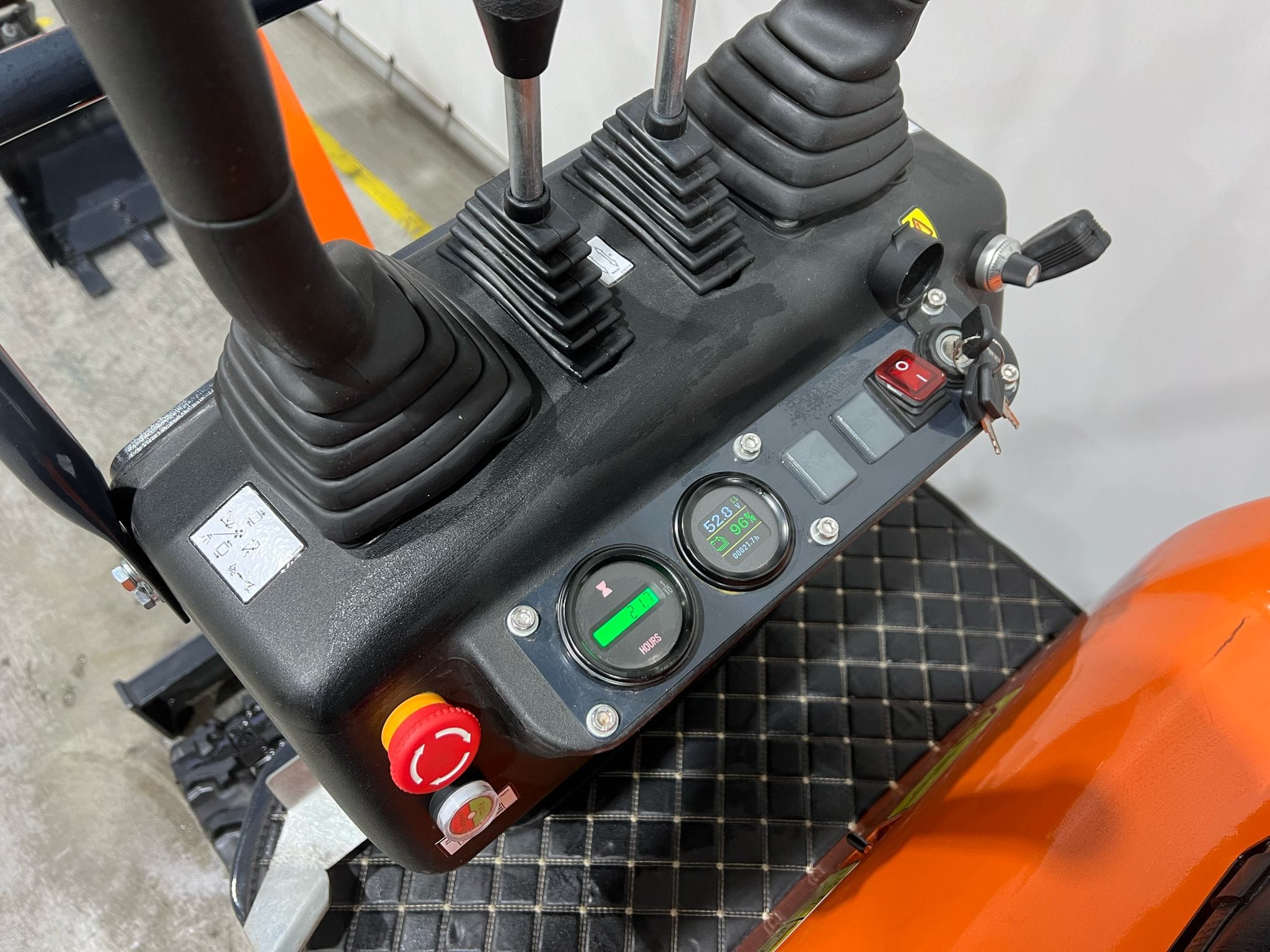 Mini-pelle électrique TD10 E-Excavator 1000 kg batterie lithium-ion neuve