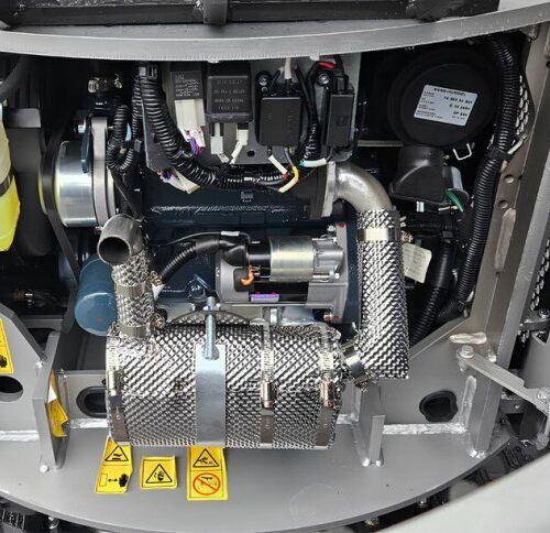 Mini-pelle Rhinoceros KS12-9 – Moteur Diesel Kubota 14 CV, 1200 kg | Hydraulique italienne KDK & EATON  neuve