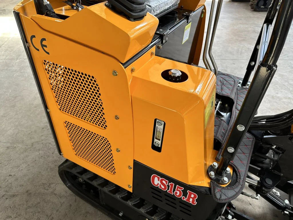 Mini Pelle  TERRA CS15.R – Diesel 22,4 CV, 1 450 kg, Déport Hydraulique,neuve