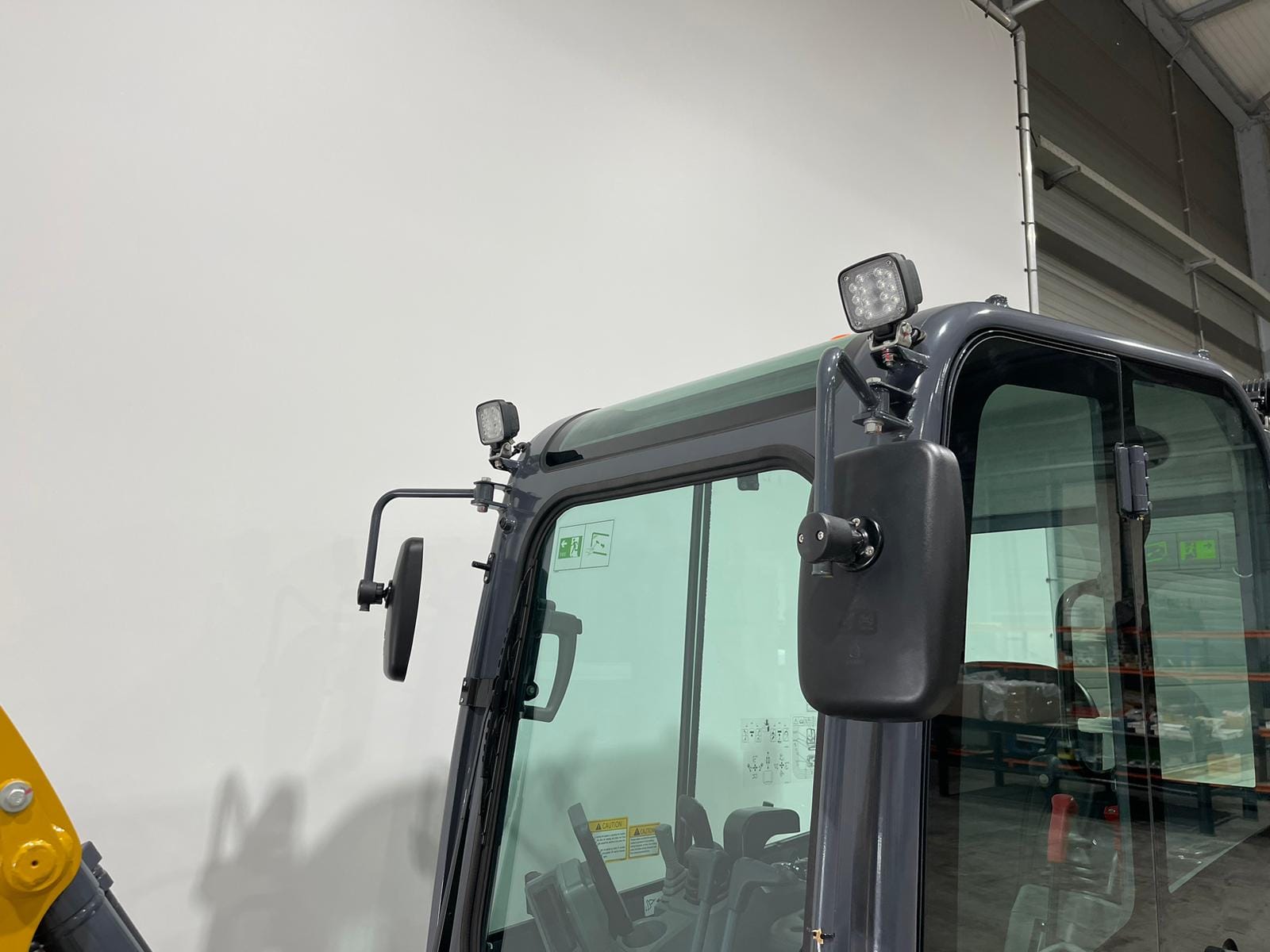 Mini-pelle XCMG XE20E-C 2 Tonnes Diesel 15-20 CV Profondeur Creusement 2,5m neuve