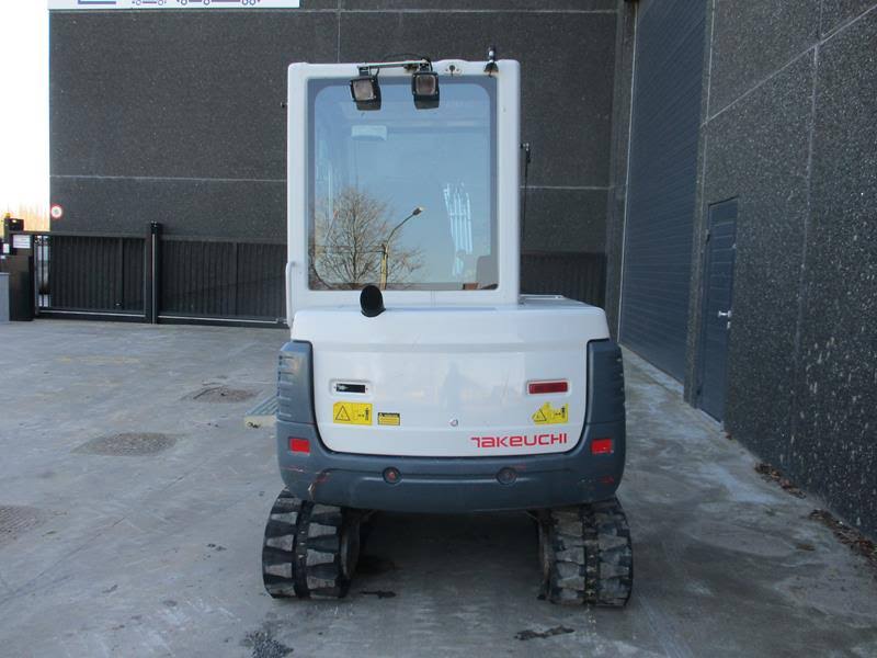 Takeuchi TB235, (2008), 3.5T – occasion