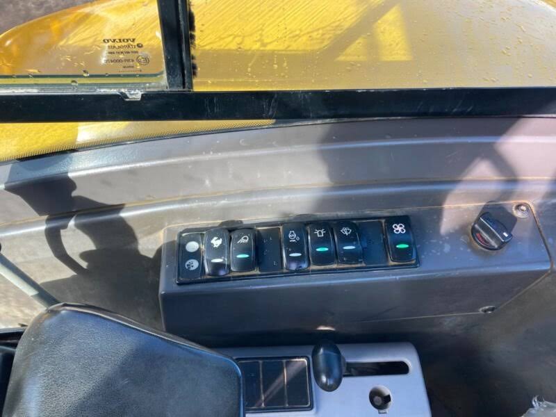 Volvo EC27C, (2015), 3095 heures, 2.8T – occasion