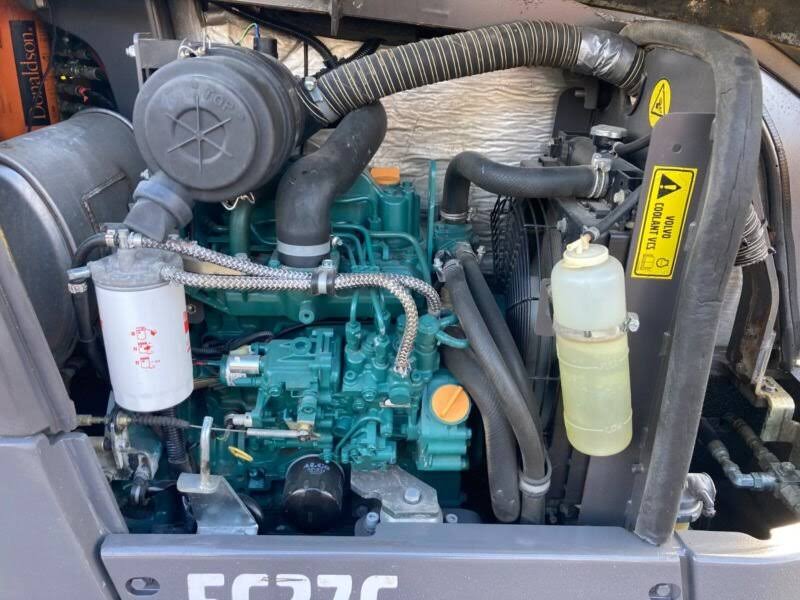 Volvo EC27C, (2015), 3095 heures, 2.8T – occasion
